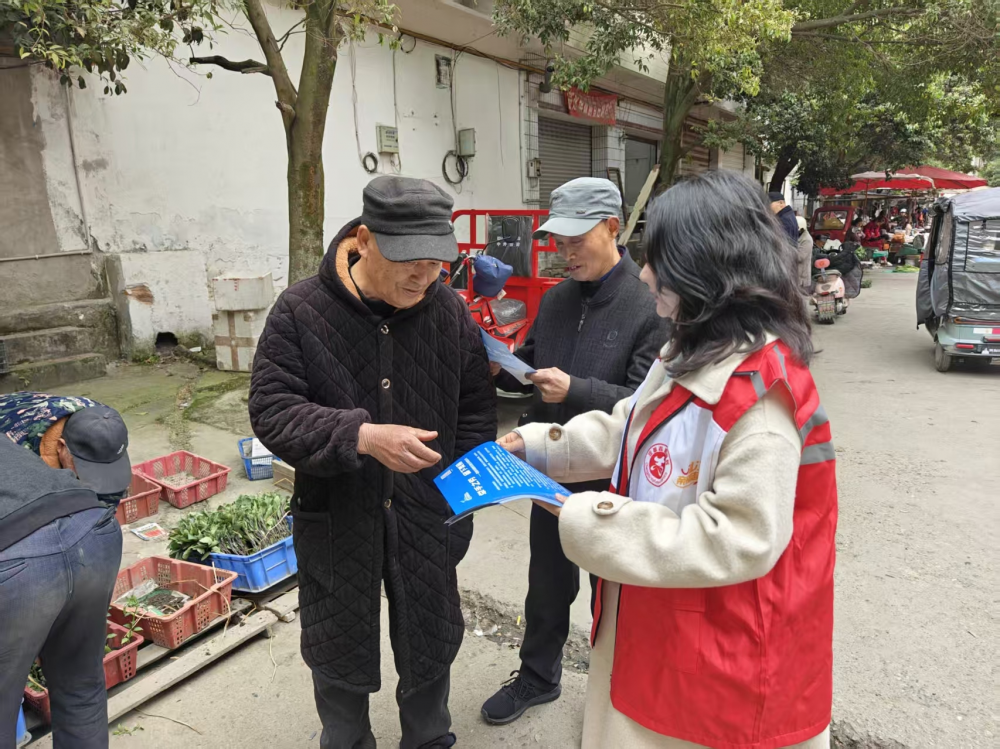 永和社区开展"科技赋能惠民生，垃圾分类美家园"主题宣传活动